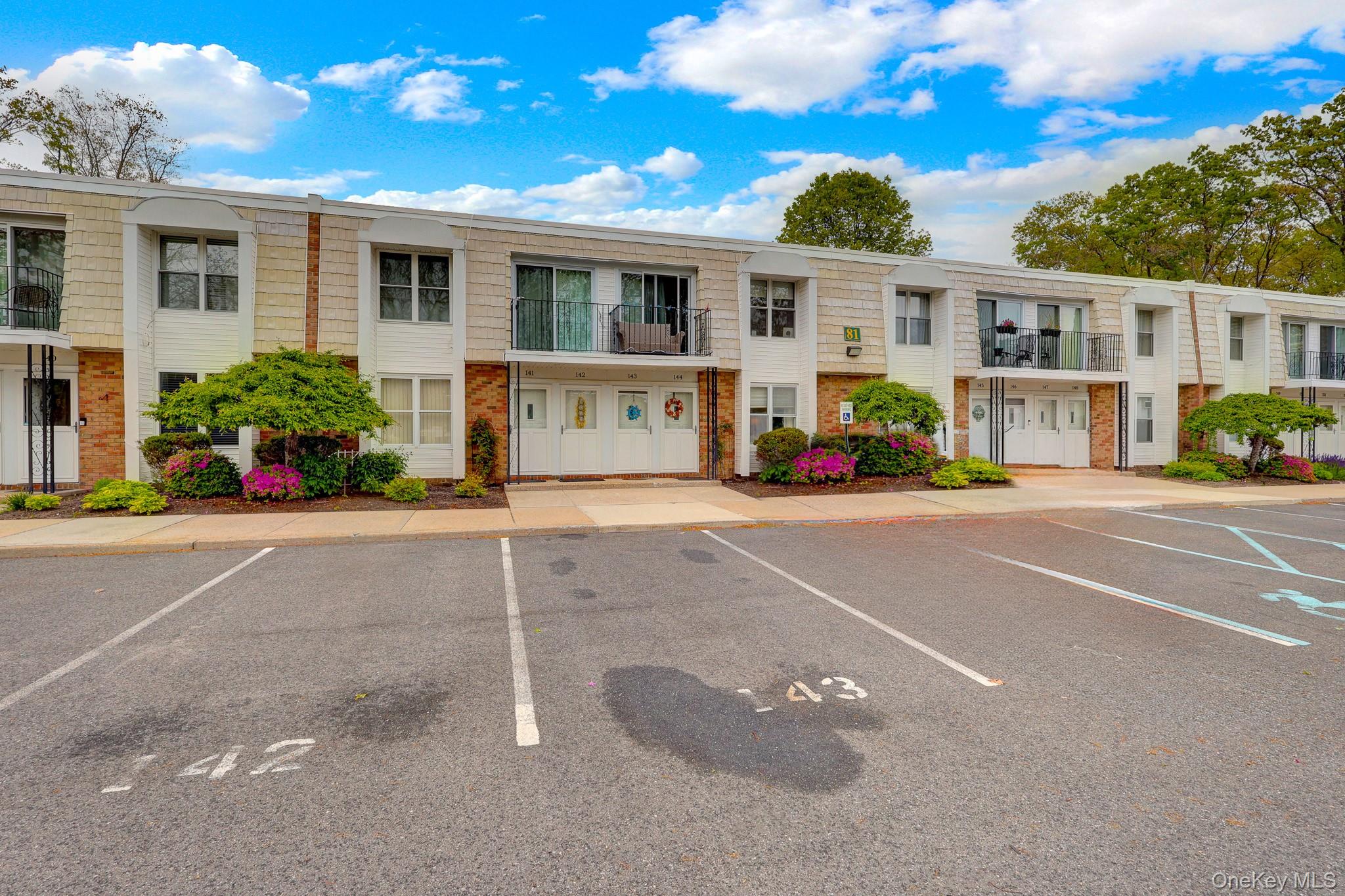 81 Rocky Point Yaphank Road Unit 144, Rocky Point NY 11778