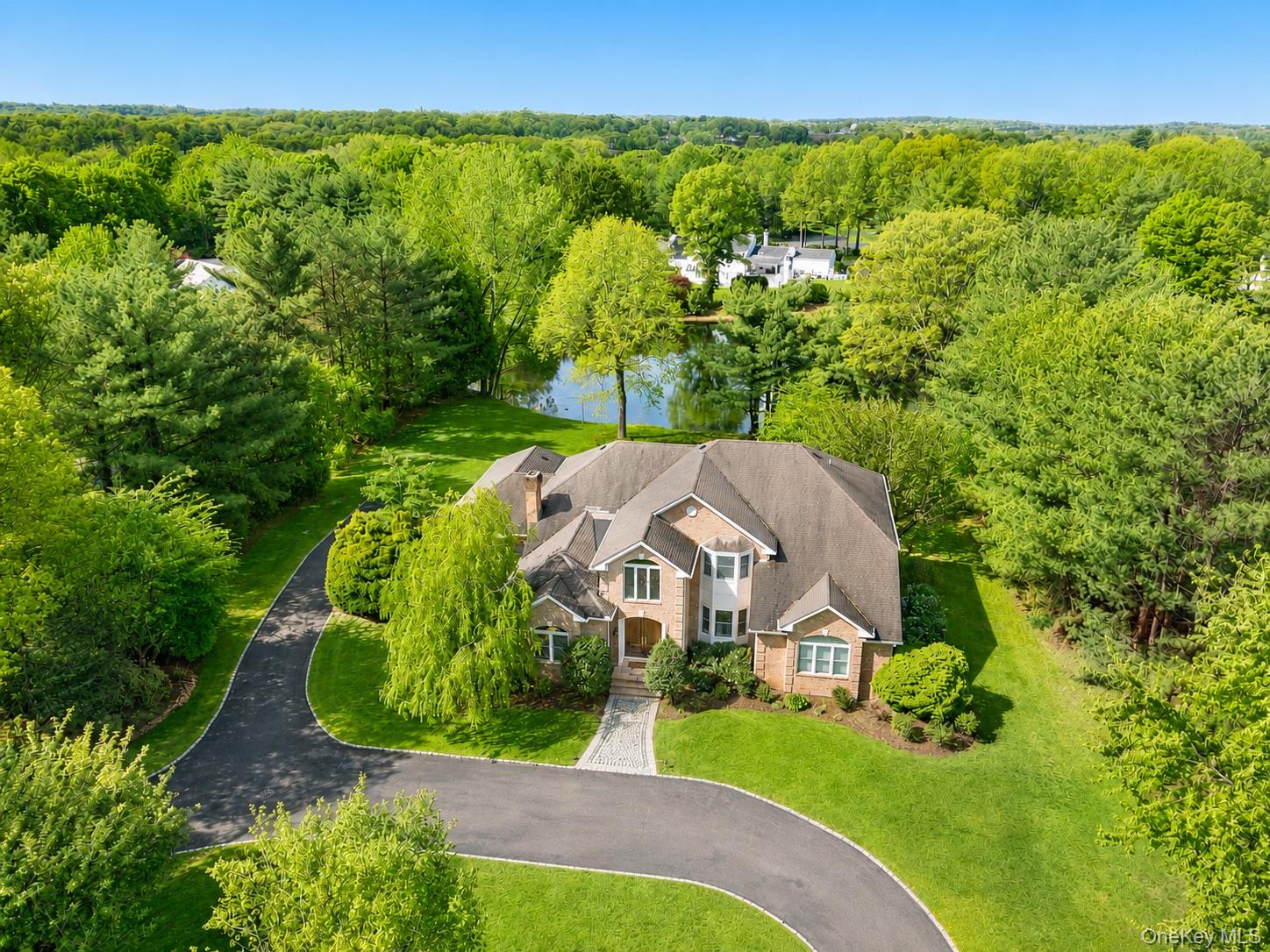 23 Overbrook Lane, Upper Brookville NY 11545