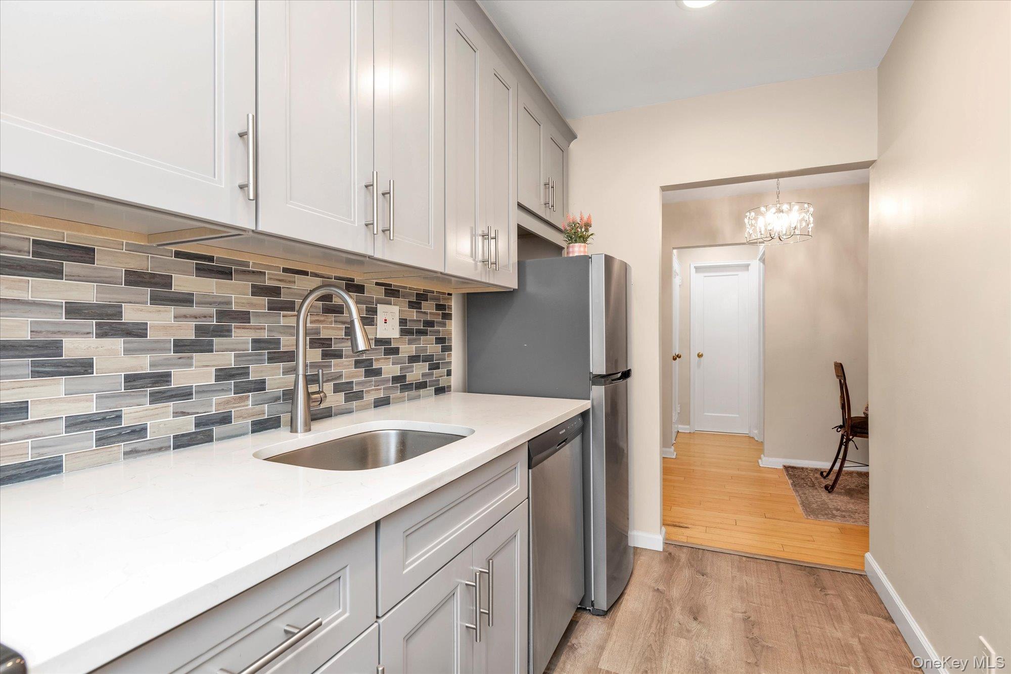 396 Merrick Road Unit 1A, Rockville Centre NY 11570