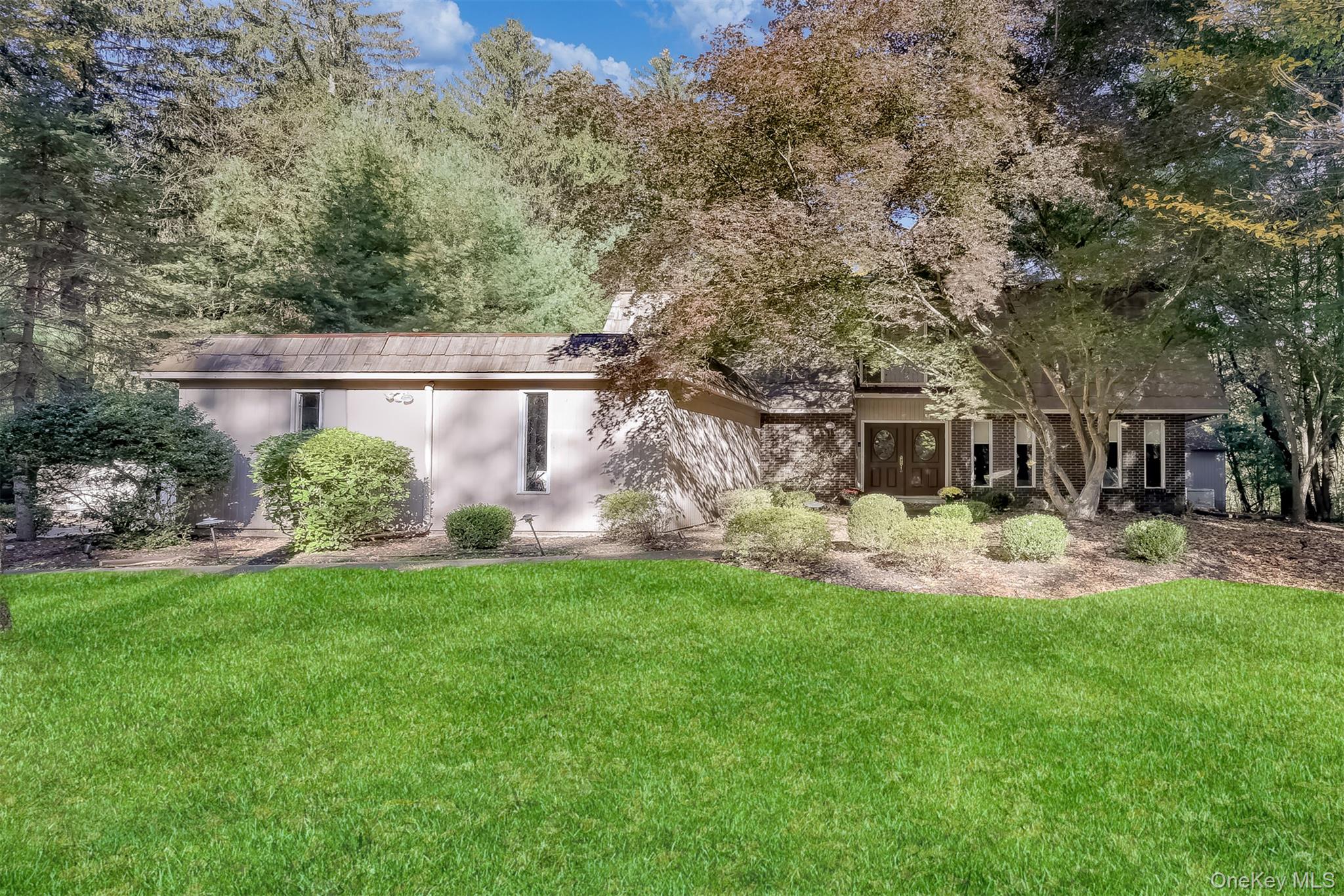 8 Kings Gate Road, Suffern NY 10901