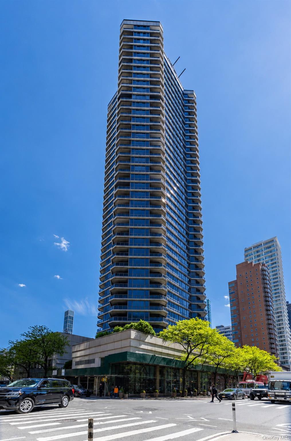 200 E 61st Street Unit 35B, Manhattan NY 10065