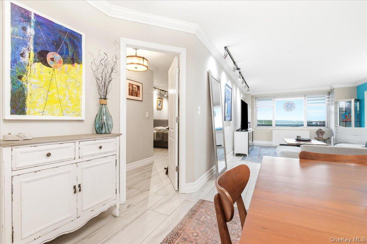 70-25 Yellowstone Boulevard Unit 9J, Forest Hills NY 11375