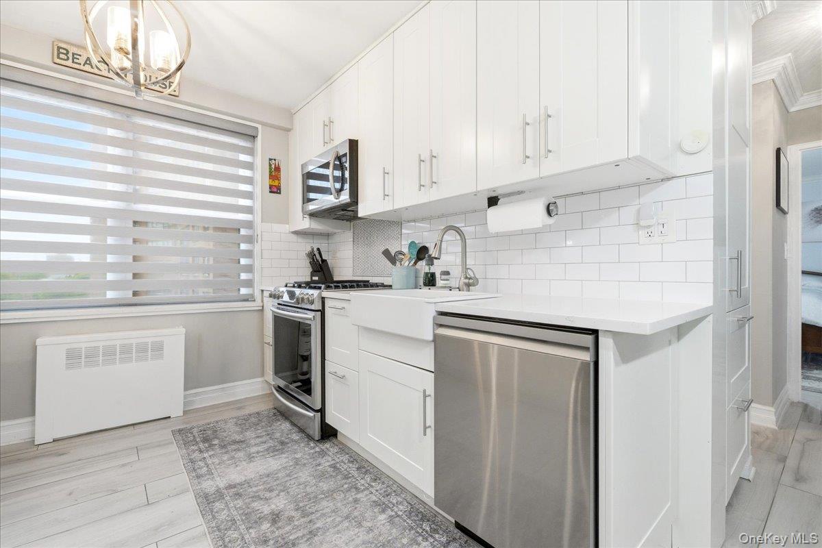 70-25 Yellowstone Boulevard Unit 9J, Forest Hills NY 11375