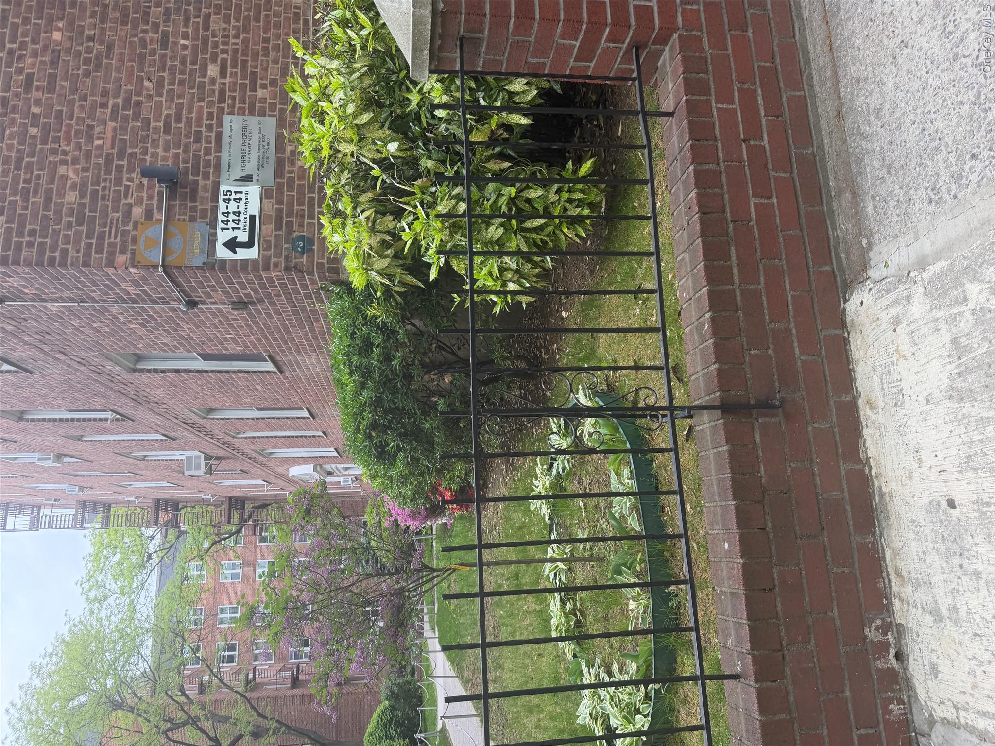 144-45 Sanford Ave Unit 3F, Flushing NY 11355