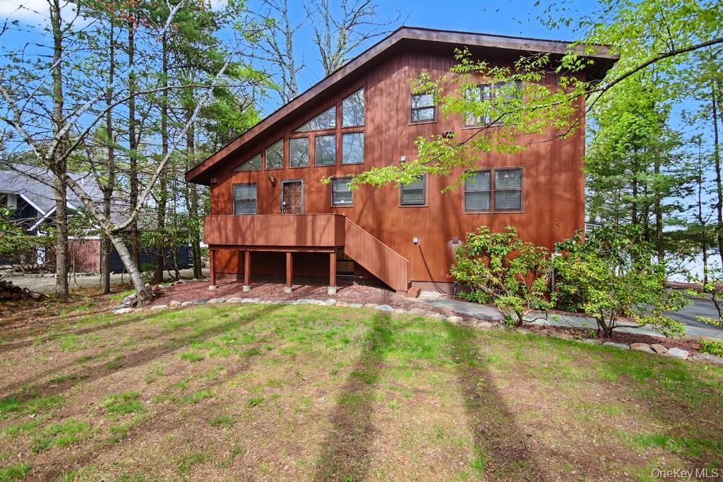 116 Lake Shore Drive W, Rock Hill NY 12775
