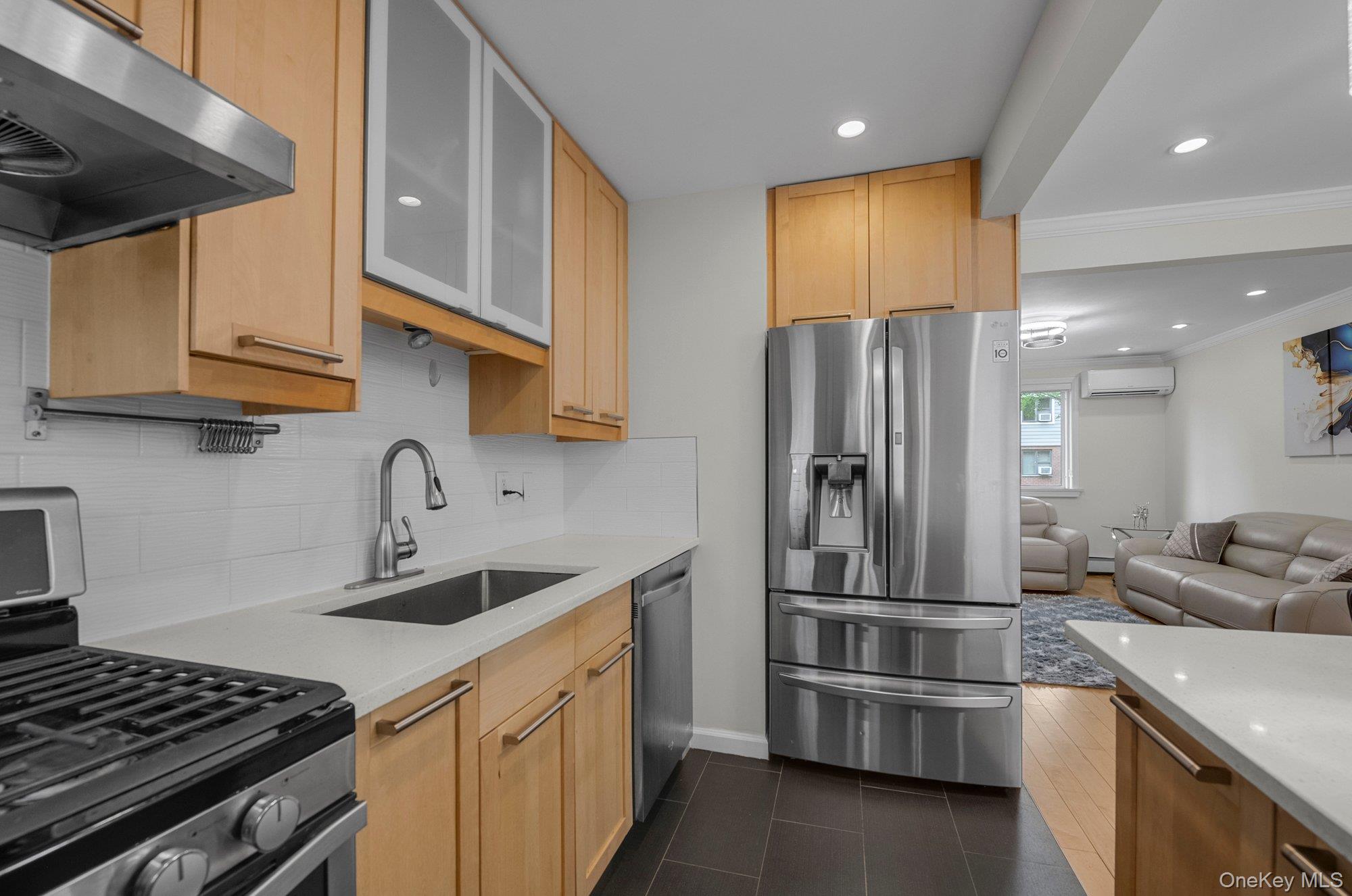 67-45 Bell Boulevard Unit Duplex, Oakland Gardens NY 11364