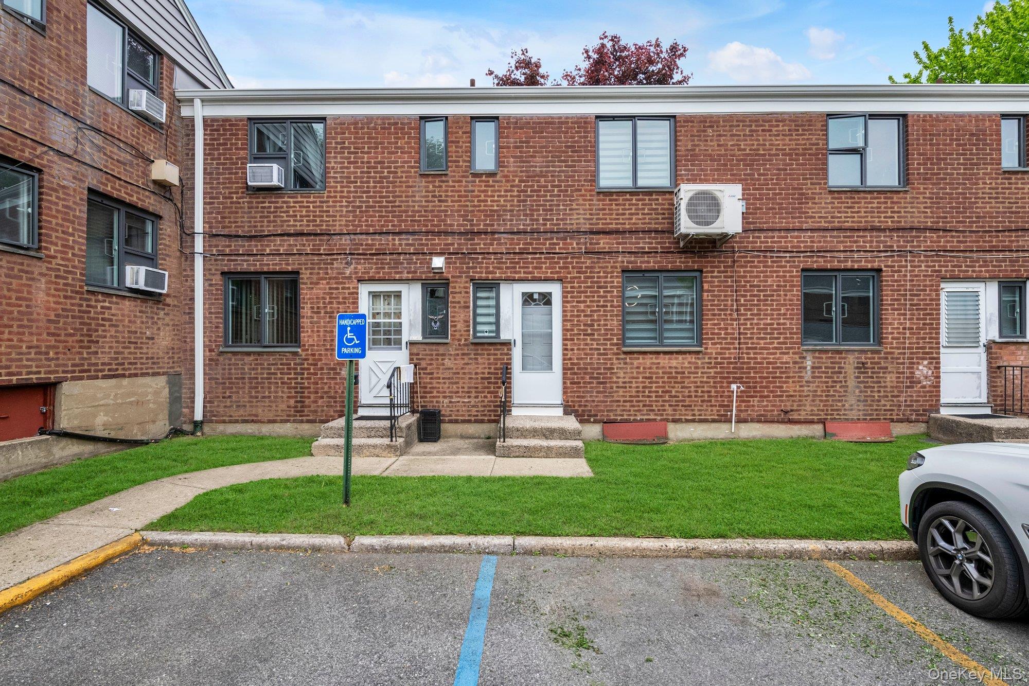 67-45 Bell Boulevard Unit Duplex, Oakland Gardens NY 11364