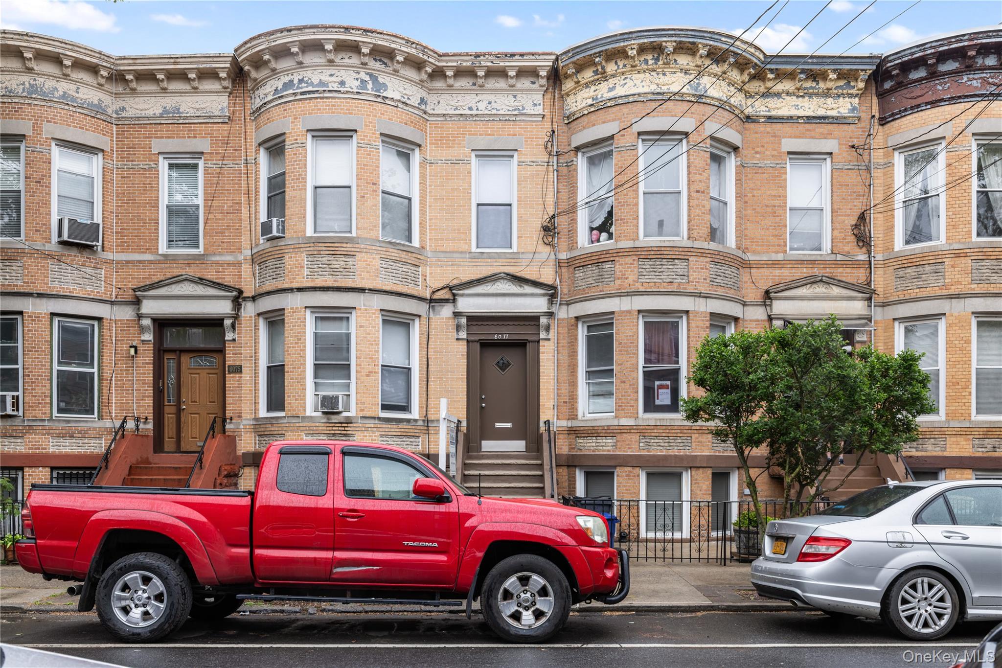60-77 69th Avenue, Ridgewood NY 11385