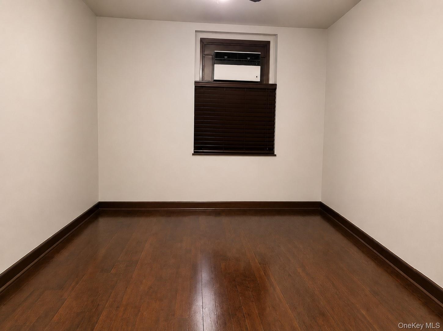 21-06 35th Street Unit 1B, Astoria NY 11105