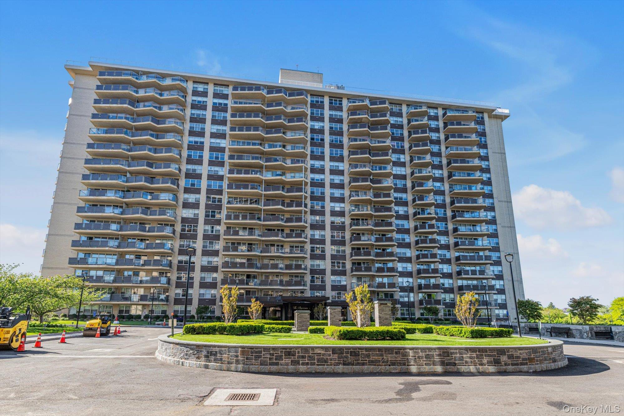 17-85 215 Street Unit 1 L, Bayside NY 11360