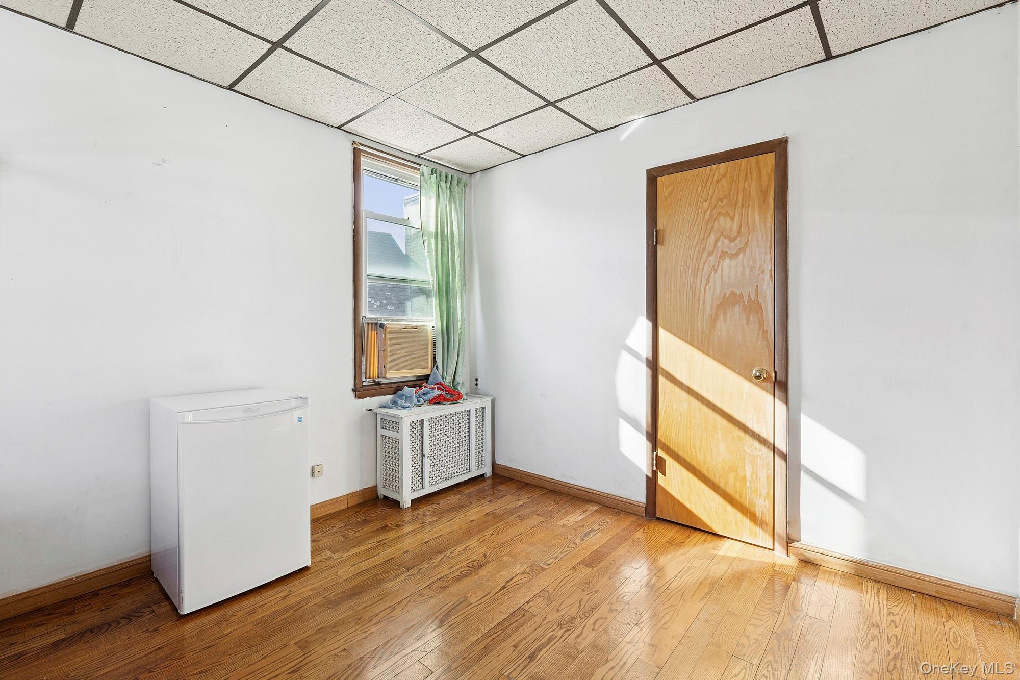 4363 160th Street, Flushing NY 11358