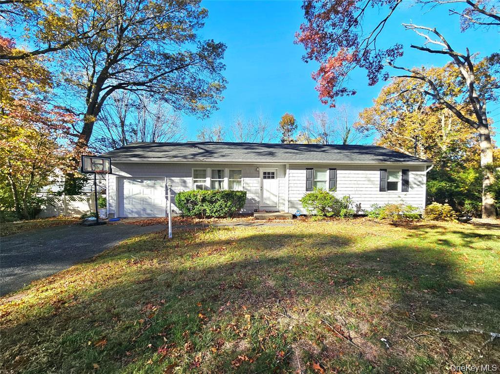 228 Hudson Avenue, Lake Grove NY 11755