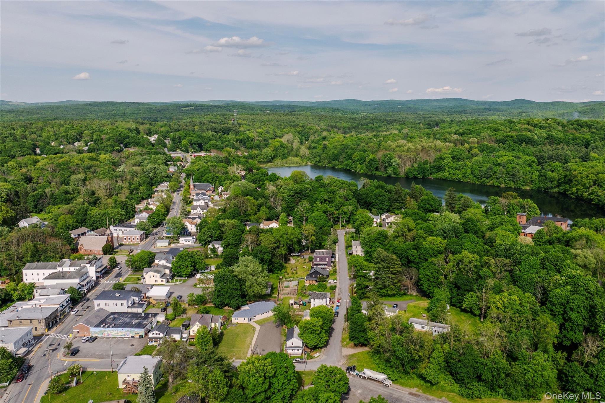 7 Canal Street, Claverack NY 12565