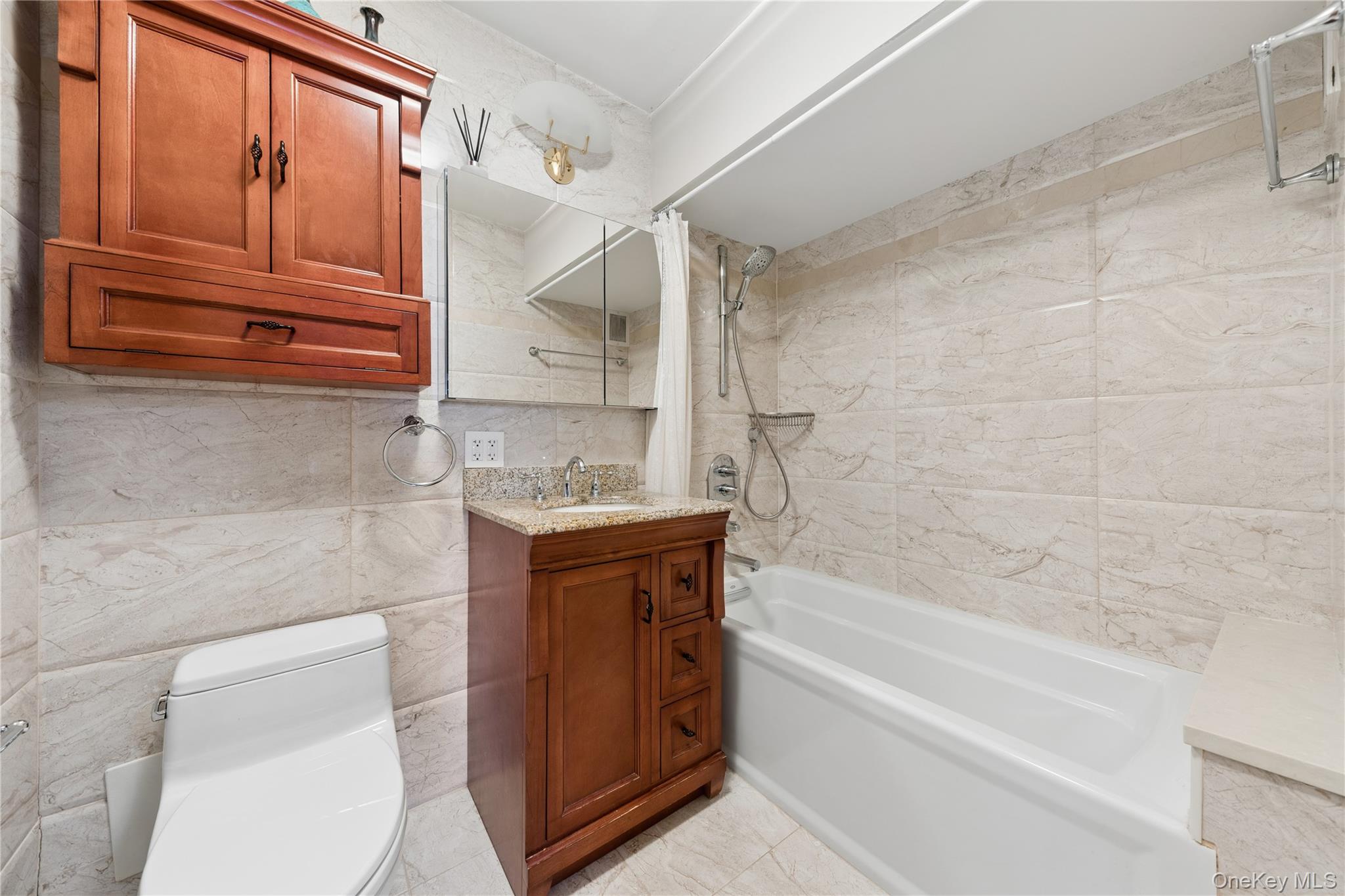 2 S End Avenue Unit 9C, Manhattan NY 10280