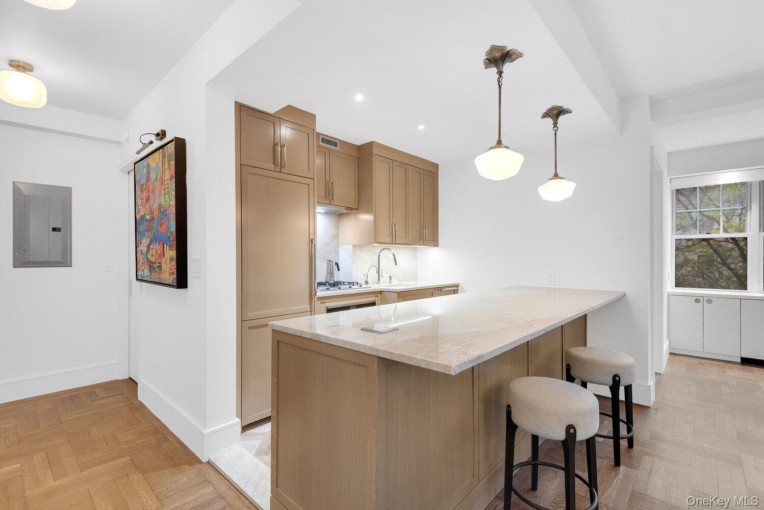 785 PARK Avenue Unit 4D, Manhattan NY 10021