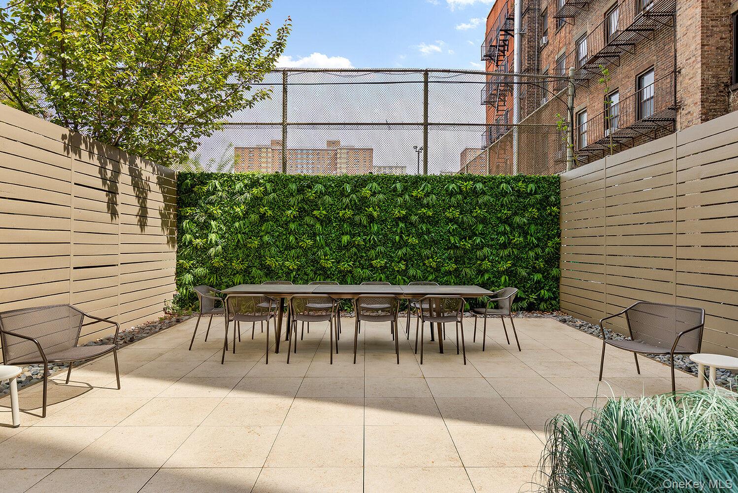 66 CLINTON Street Unit MAISONETTE, Manhattan NY 10002