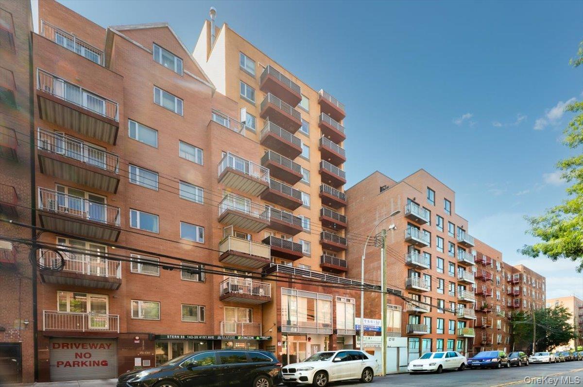 143-26 41st Avenue Unit 9A, Flushing NY 11355