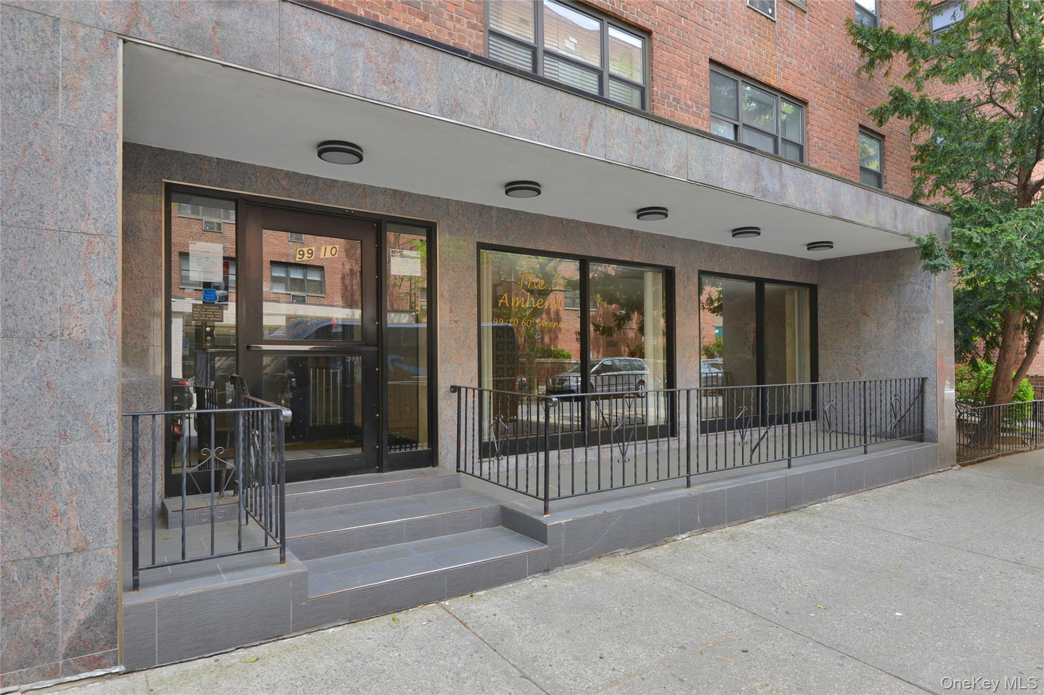 99-10 60Ave Unit 3B, Corona NY 11368