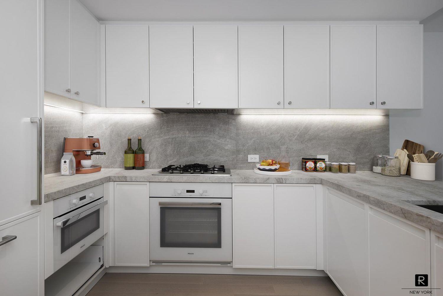 212 West 72nd Street Unit 10-C, Manhattan NY 10023