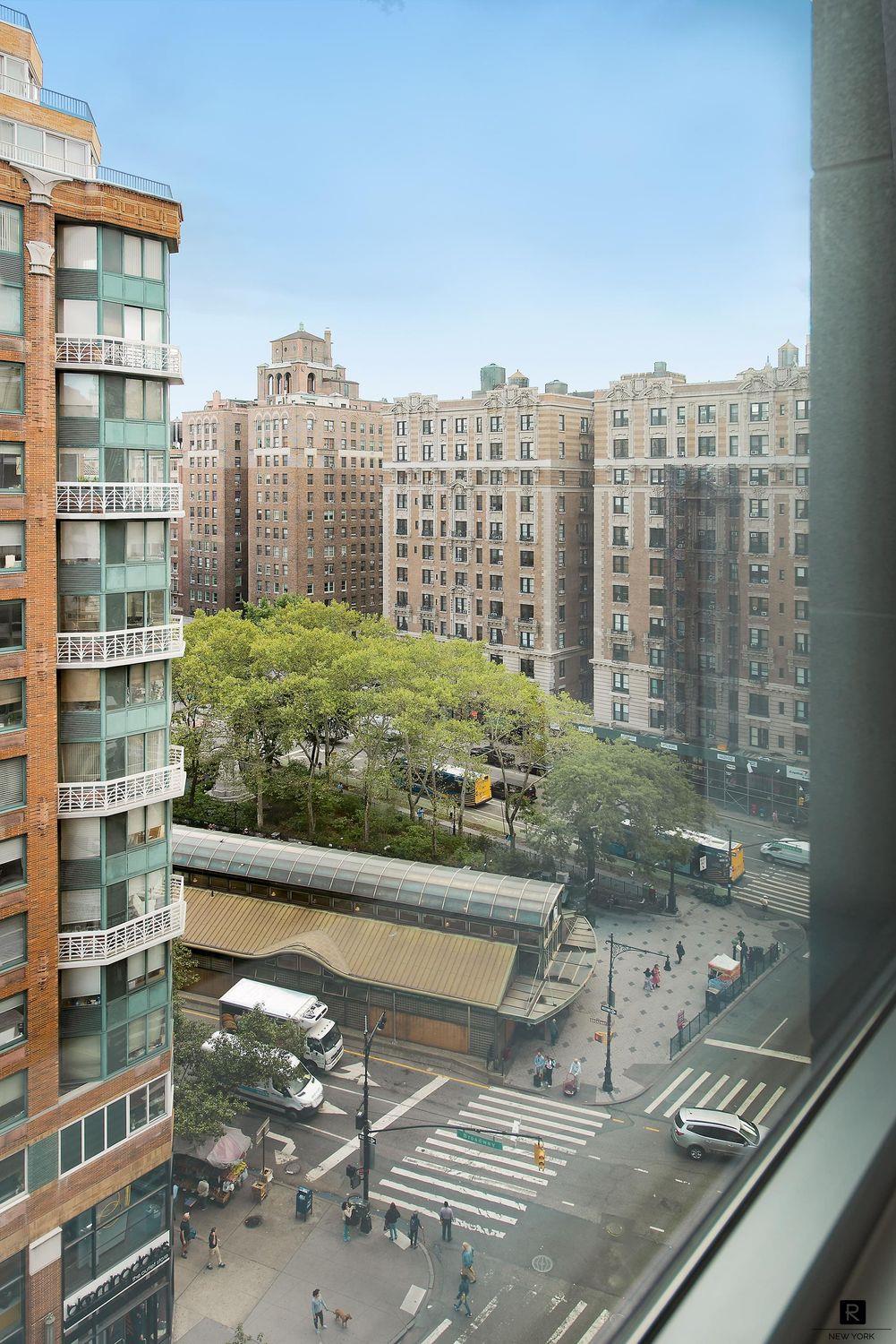 212 West 72nd Street Unit 10-C, Manhattan NY 10023