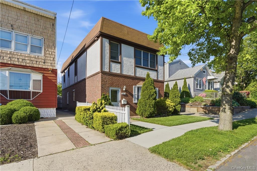 125-11 7th Avenue, College Point NY 11356