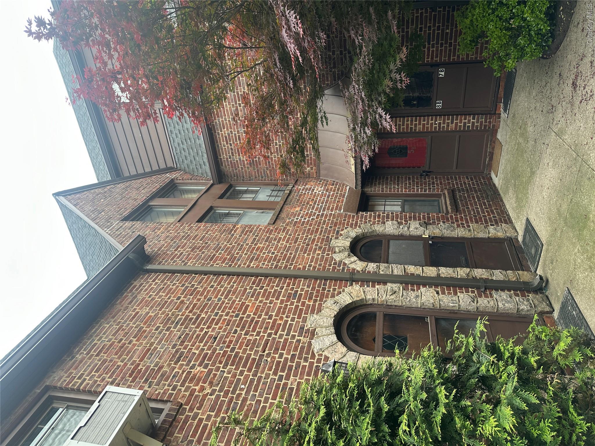 40-40 203 St Unit 6B, Bayside NY 11361