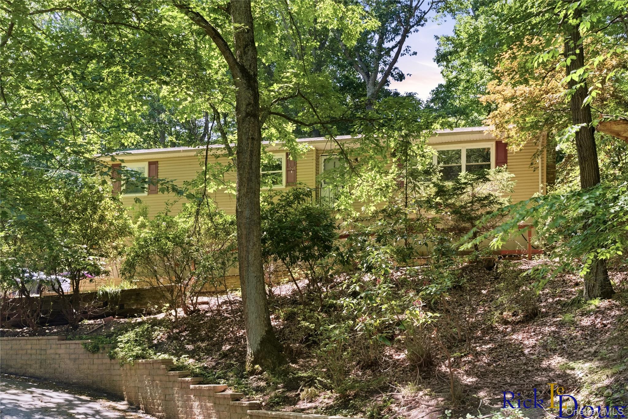 223 Old Post Road, Port Jefferson NY 11777