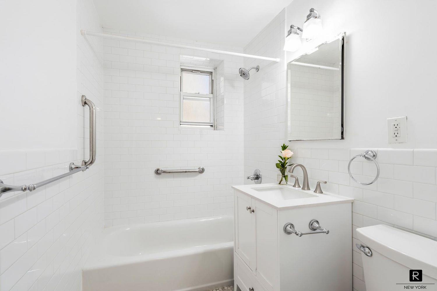 319 East 105th Street Unit 2-D, Manhattan NY 10029