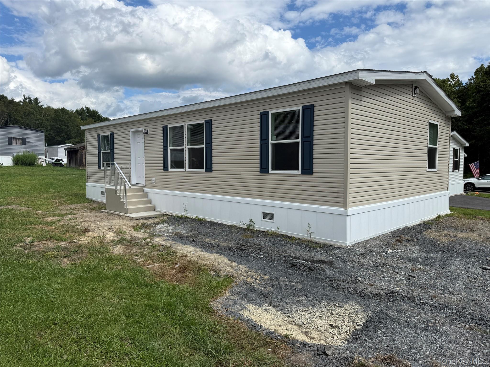 29 SHORE Lane, Burlingham NY 12722
