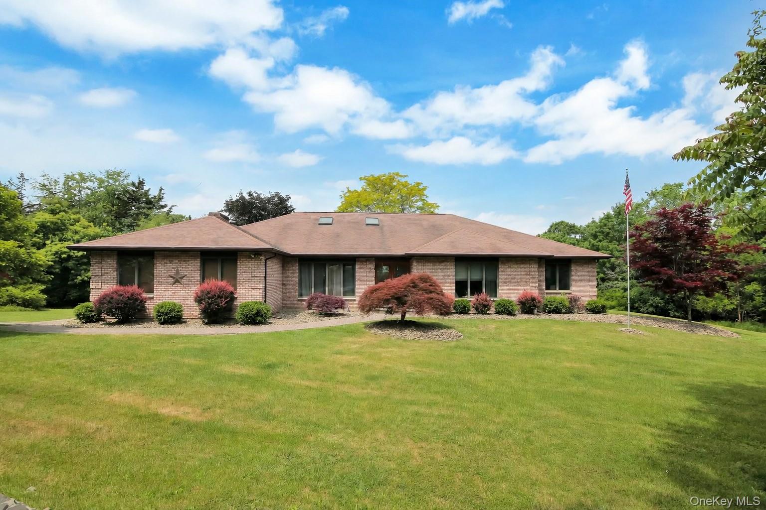 220 Oxford Road, Chester NY 10918