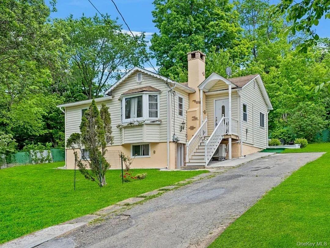 7 Crestwood Trail, Monroe NY 10950