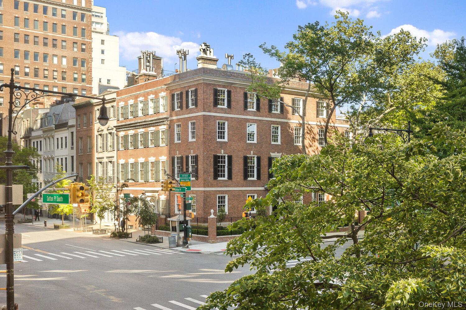 2 SUTTON Place S Unit 2D, Manhattan NY 10022