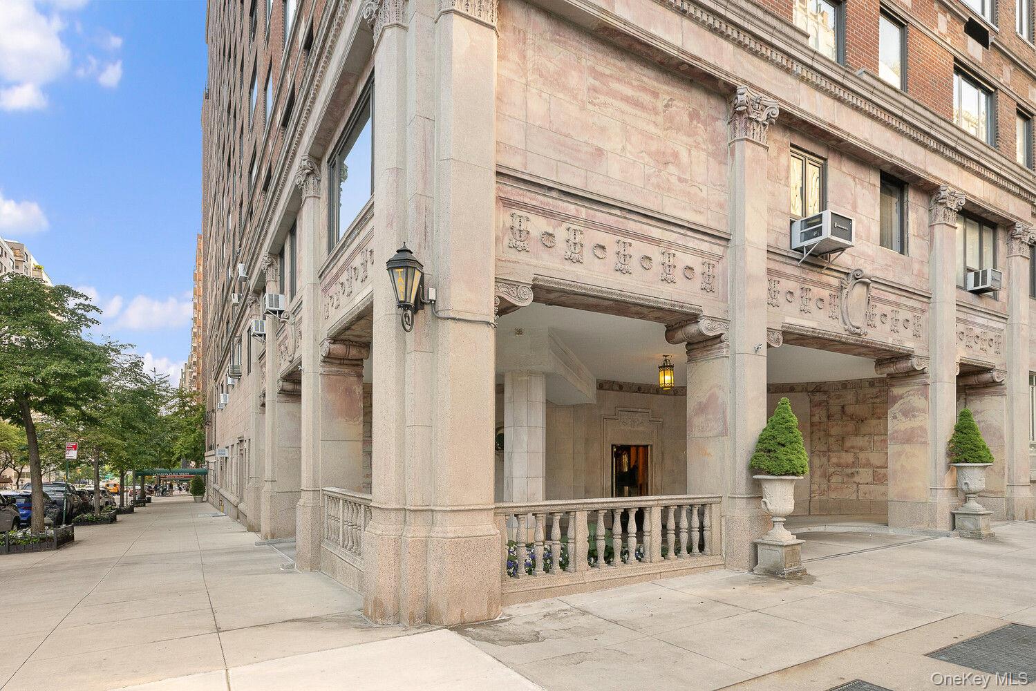 2 SUTTON Place S Unit 2D, Manhattan NY 10022