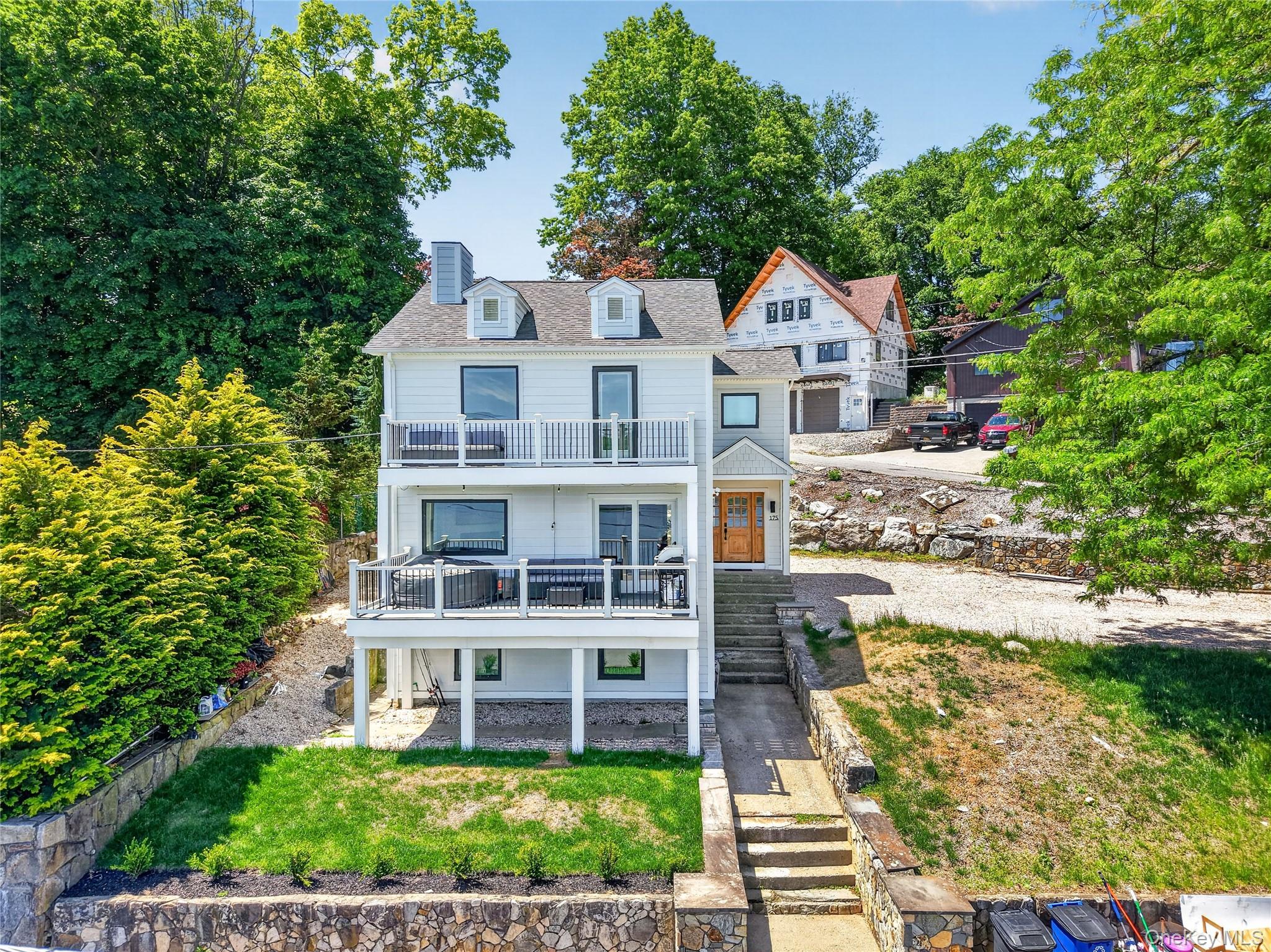 175 W Lakeshore Drive, Carmel NY 10512