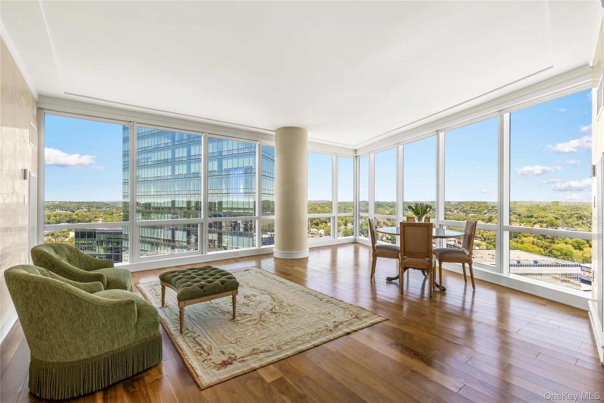 1 Renaissance Square Unit 33G (V7G), White Plains NY 10601
