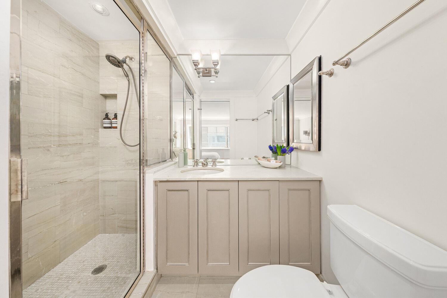 118 E 60TH Street Unit 29G, Manhattan NY 10022