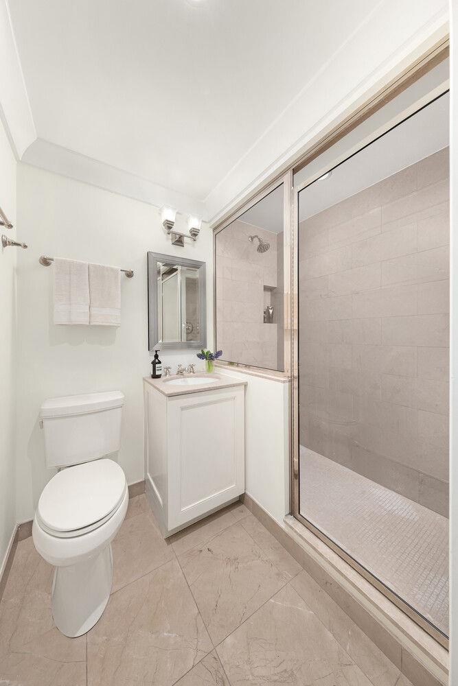118 E 60TH Street Unit 29G, Manhattan NY 10022