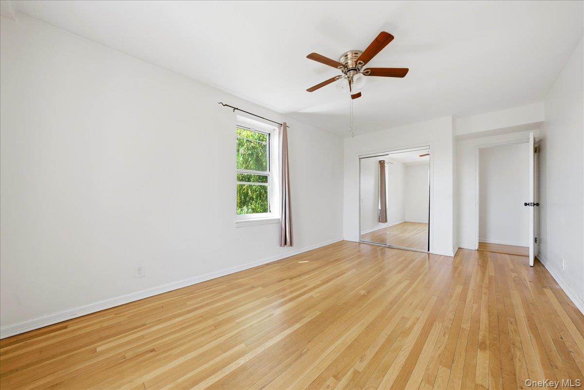 2080 Barnes Avenue Barnes Avenue Unit 3B, Bronx NY 10462