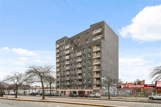 70-26 Queens Boulevard Unit 10E, Woodside NY 11377