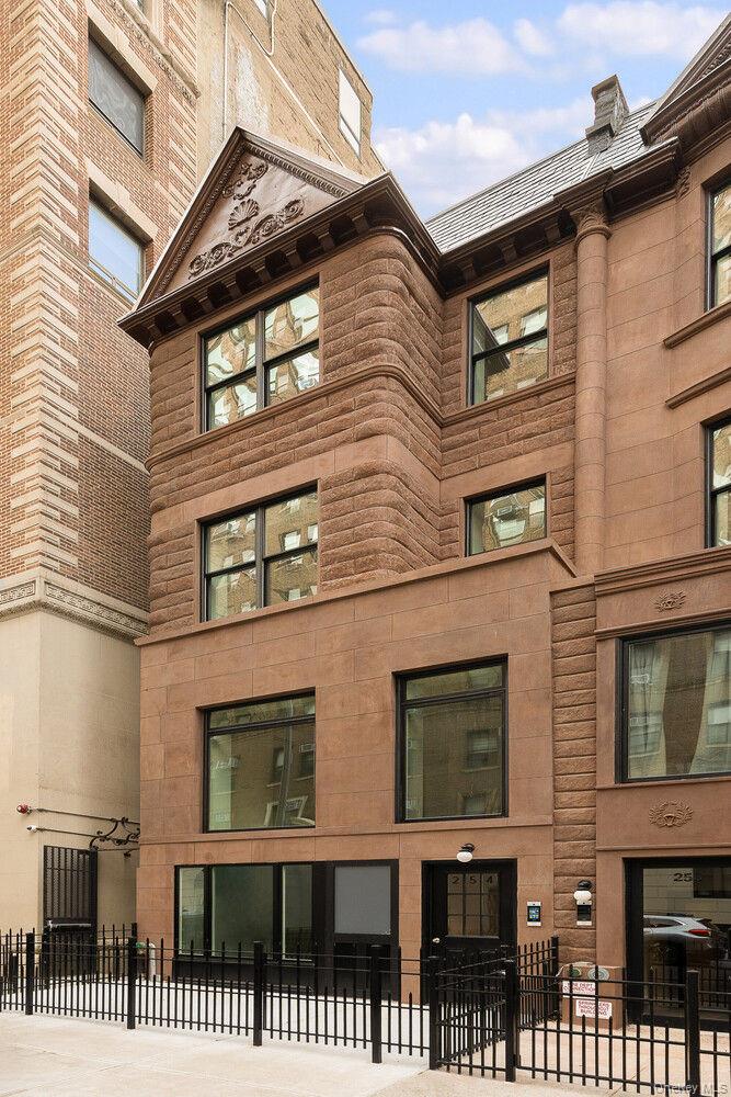 254 W 88TH Street Unit 1, Manhattan NY 10024