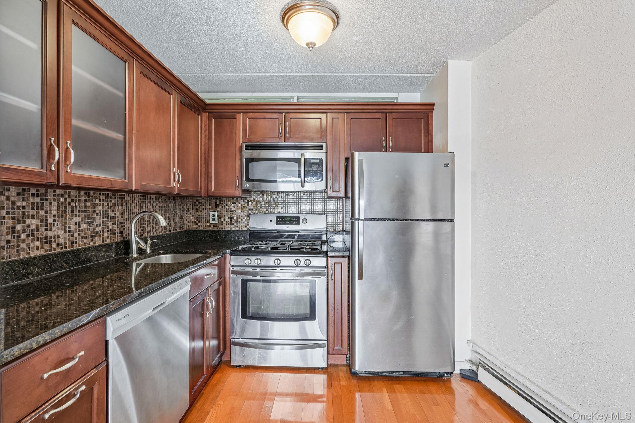 1120 Warburton Avenue Unit 3F, Yonkers NY 10701