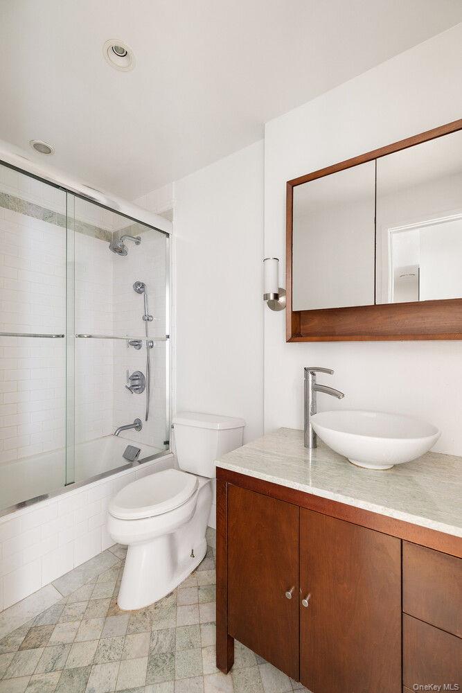 60 E 8TH Street Unit 6A, Manhattan NY 10003