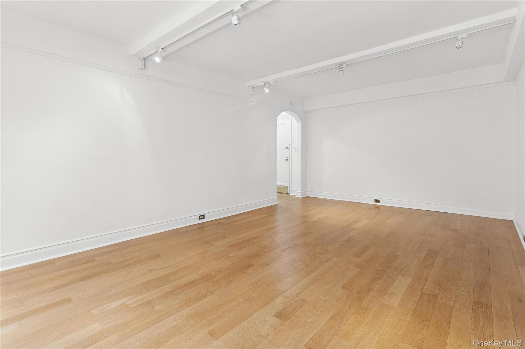 319 E 50 Street Unit 10L, Manhattan NY 10022