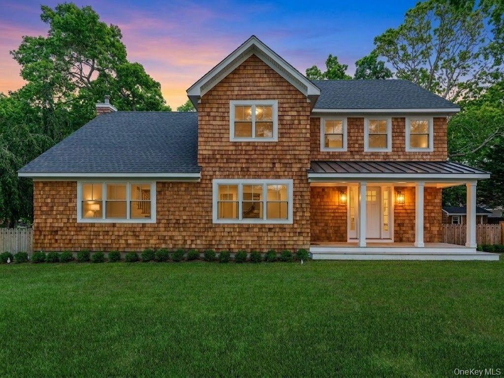 2 Heather Drive, Remsenburg NY 11960