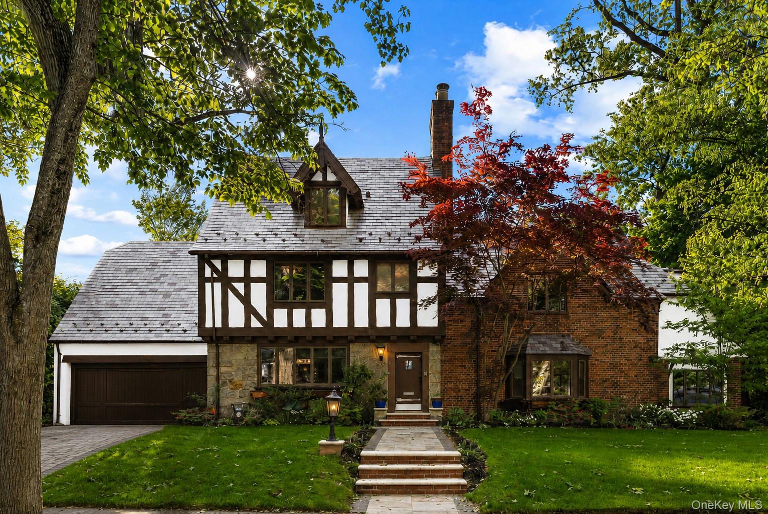 2 Rutland Road, Great Neck NY 11020