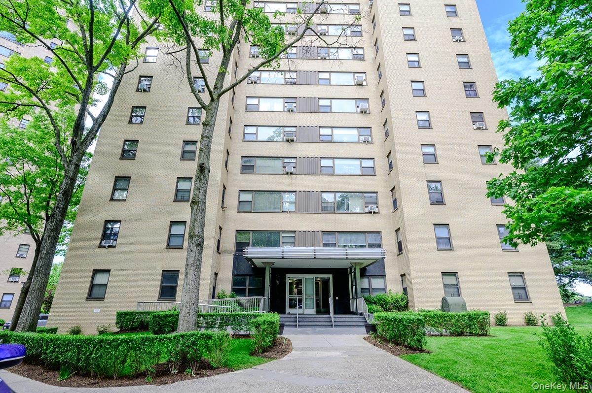 3 Fordham Hill Oval Unit 5E, Bronx NY 10468