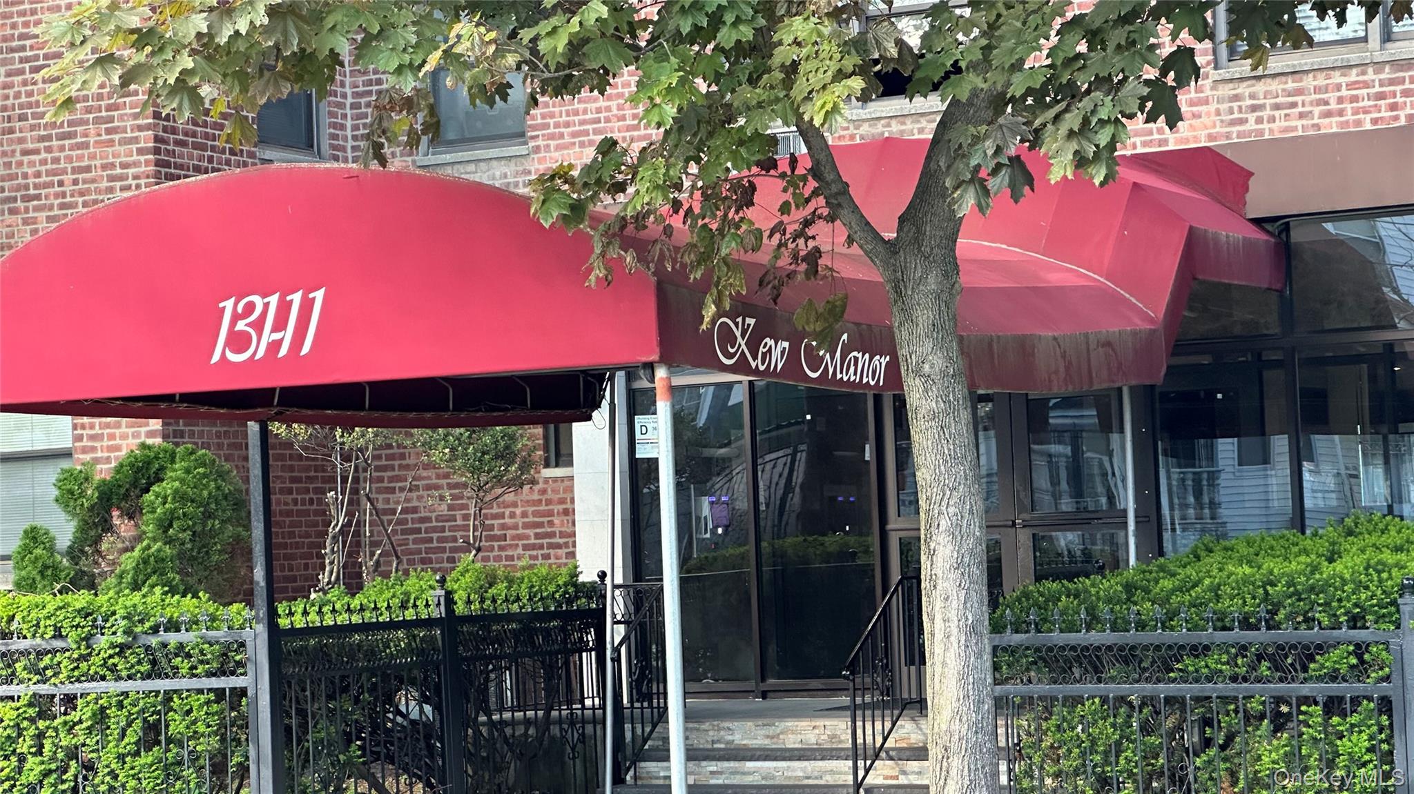 13111 Kew Gardens Road Unit 1D, Richmond Hill NY 11418