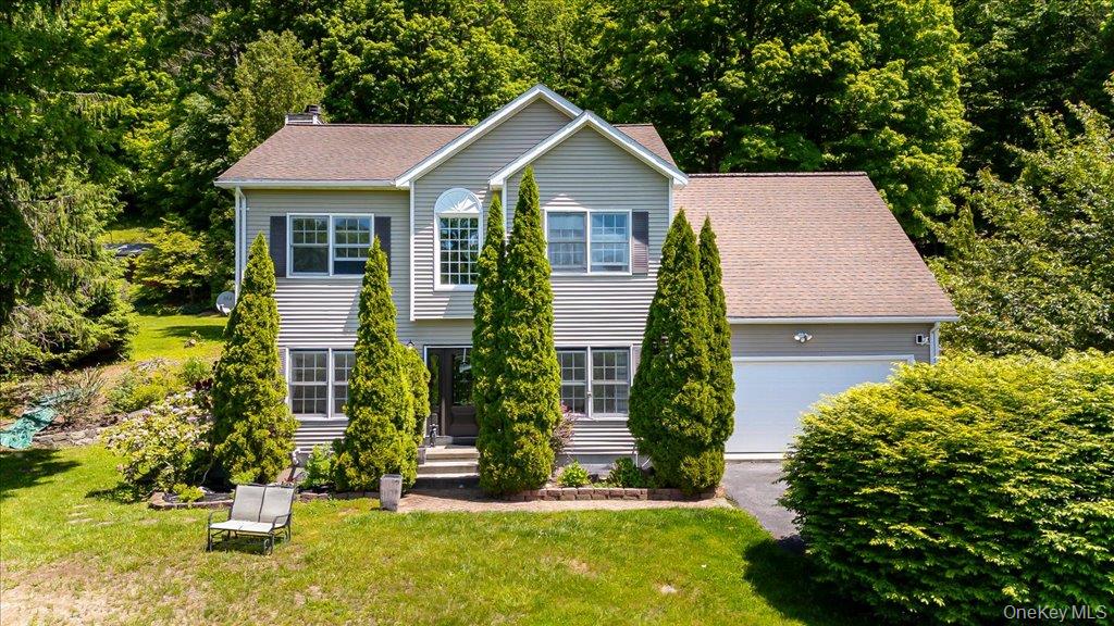 104 Wiccopee Road, Putnam Valley NY 10579
