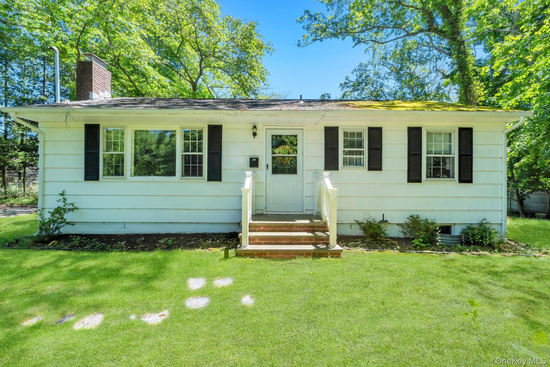 64 Cove Hollow Road, East Hampton NY 11937