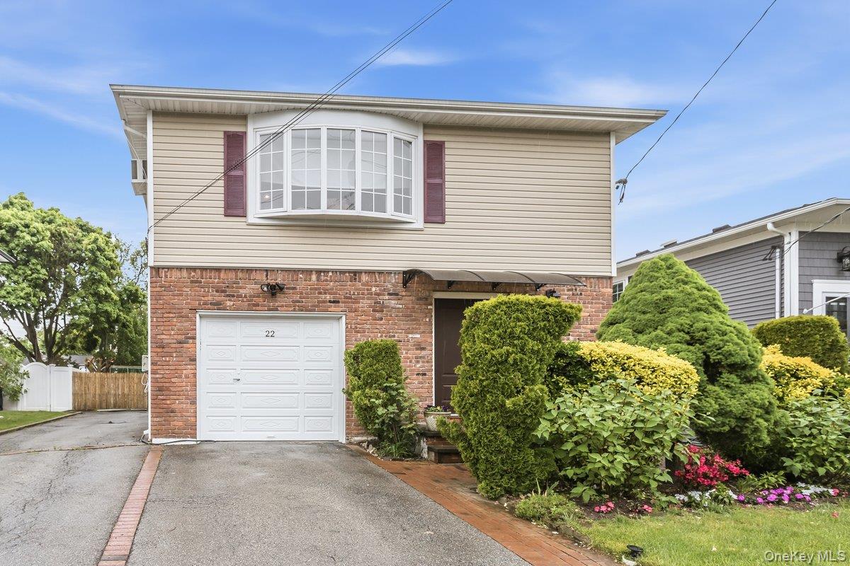 22 Wood Street, Lynbrook NY 11563